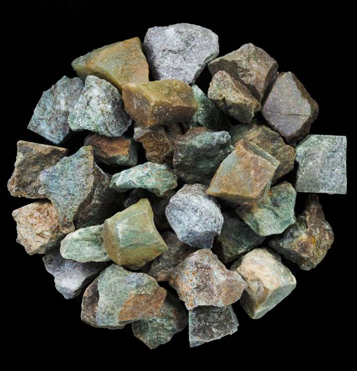 Ruby Kyanite Rough/Raw Crystal for Tumbling Chakra Balancing - TheIndianHand