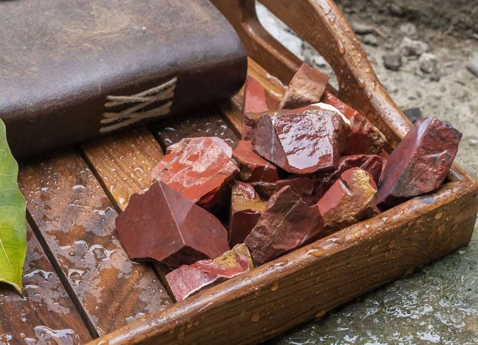 Red Jasper Raw Rough/Raw Natural Crystal for Chakra Balancing - TheIndianHand